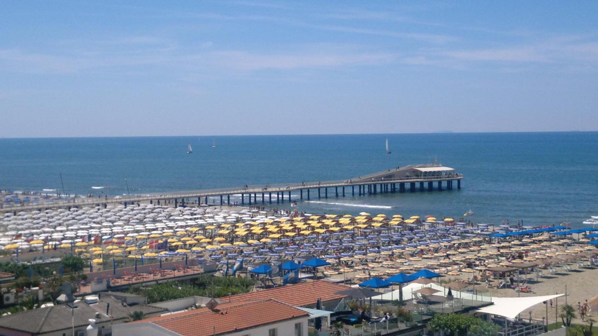 Dependance Dell'Hotel Sole E Mare Lido di Camaiore Exterior photo